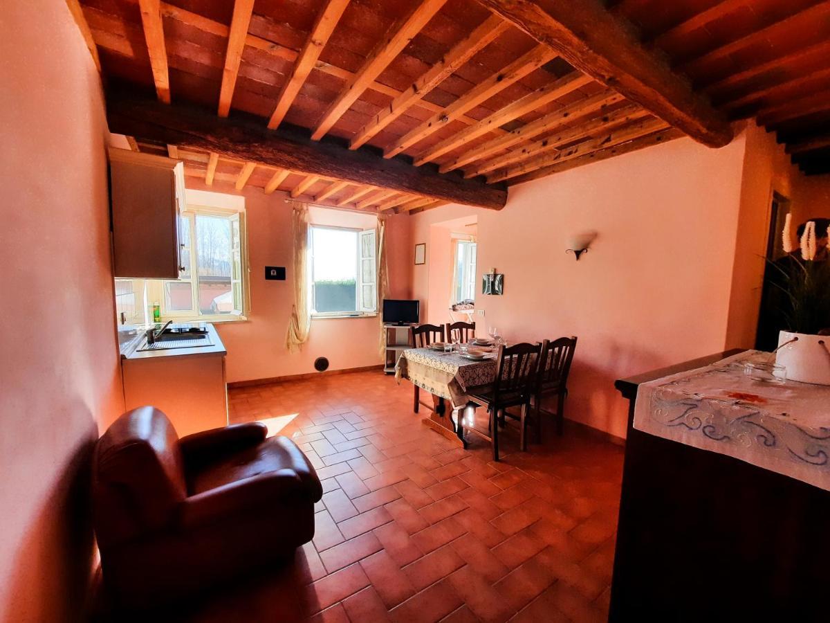 Agriturismo Tenuta Adamo لوكا المظهر الخارجي الصورة